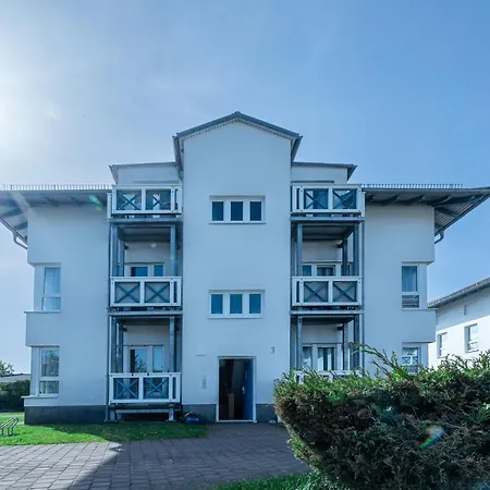 Vineta Mit Zwei Balkonen Und Bio-kamin * Koserow