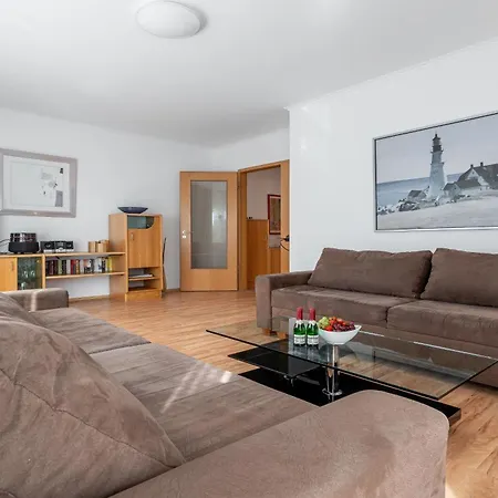 Vineta Mit Zwei Balkonen Und Bio-kamin Appartamento *