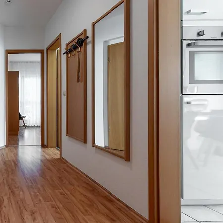 Vineta Mit Zwei Balkonen Und Bio-kamin Koserow