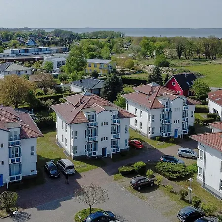 Vineta Mit Zwei Balkonen Und Bio-kamin *